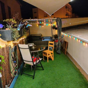 Appartement style Loft avec Jacuzzi à 150m de la plage